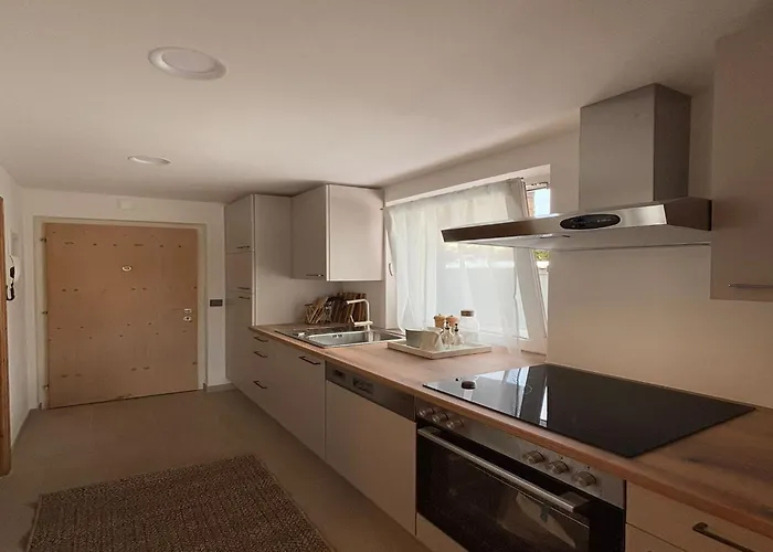 아파트 In Seefeld Near Slopes